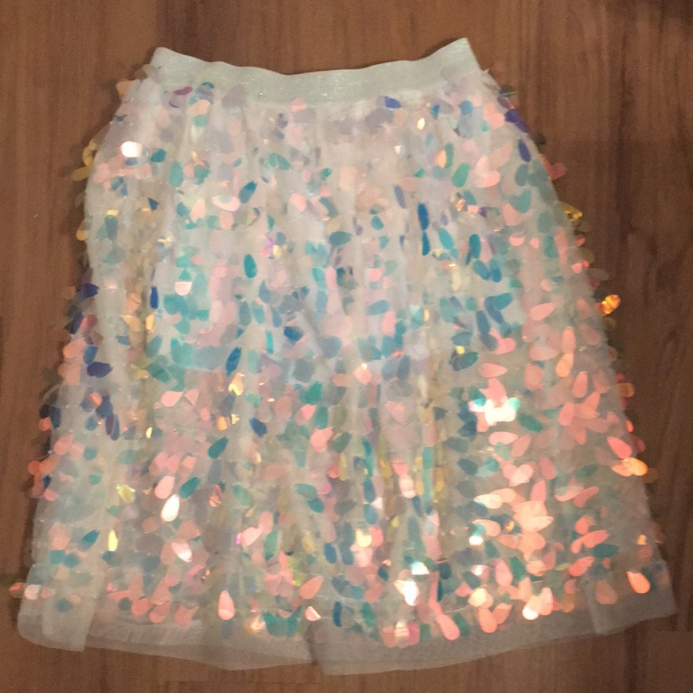 Reflective shimmer shirt with shorts built in